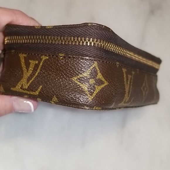 Louis Vuitton Vintage RARE MonteCarlo Jewelry Case - Picture 9 of 16